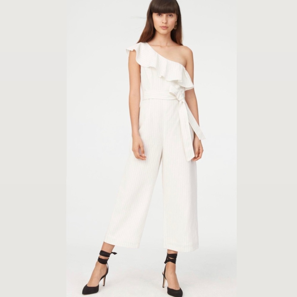 NWT club Monaco lene striped ruffle crop jumpsuit